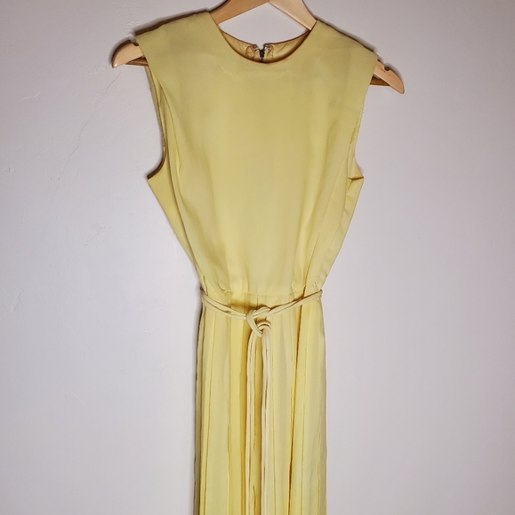 Dandelion Breeze Pastel Yellow Sleeveless Pleated Vintage 60s Dress - Picture 7 of 16